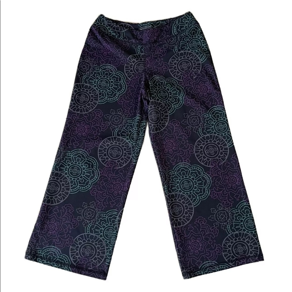 Athleta cropped wide leg yoga pants mandala pattern - Picture 5 of 12